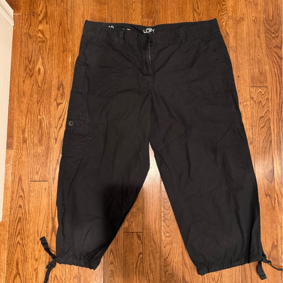 LOFT | Original Crop Pants Lightweight Size 10 - Picture 1 of 2